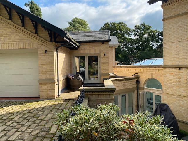 Hampson Building Projects link extension to existing Edwardian mansion